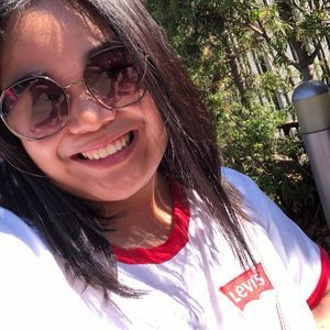 Meet your Posher, Apple